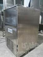 Ice maker and industrial refrigerator-2