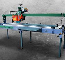 Stone and tile cutting saw-1
